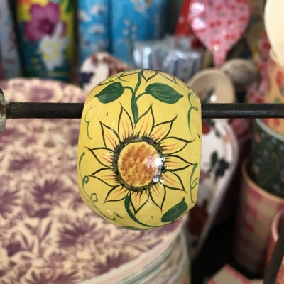 Rond de serviette jaune...