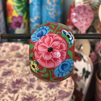 Rond de serviette rouge folk