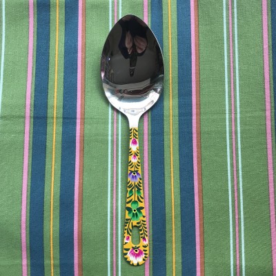Cuillère de service Folk jaune