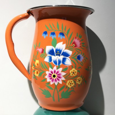 Pichet en inox peint à la...